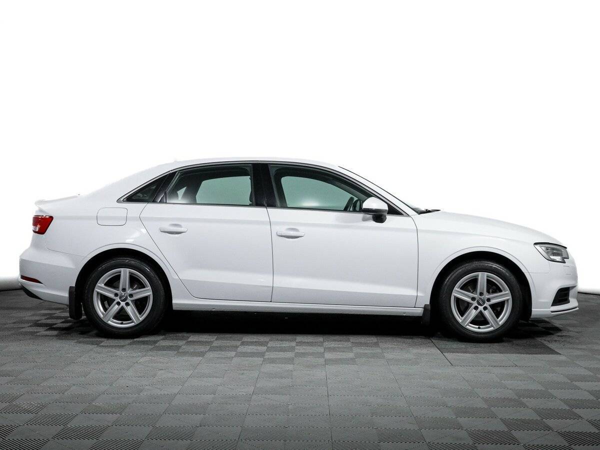 Купить Audi A3 с пробегом. Фото: #3