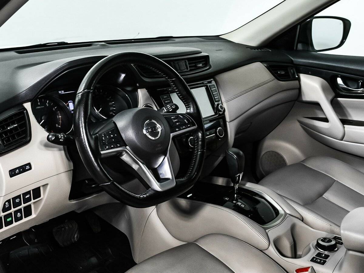 Купить Nissan X-Trail с пробегом. Фото: #11