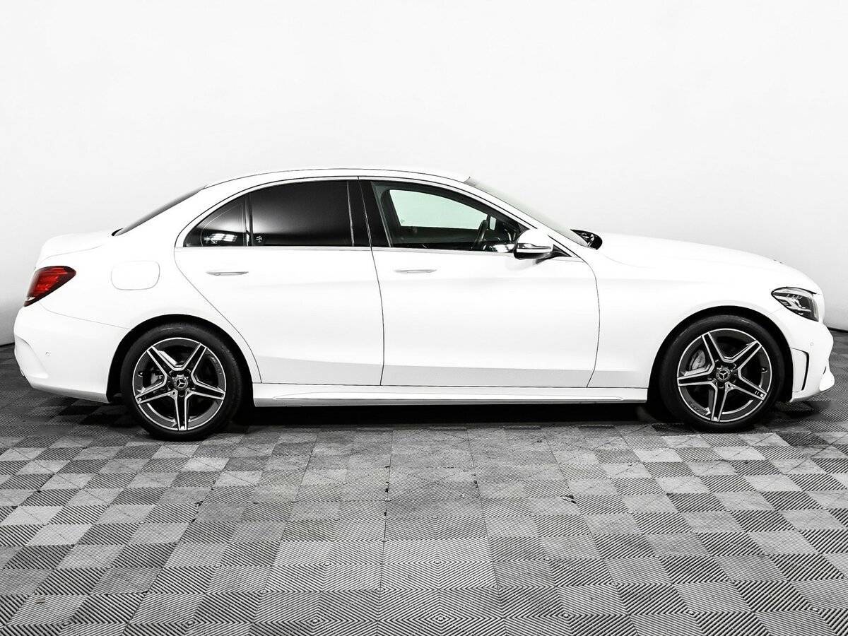 Купить Mercedes-Benz C-Класс с пробегом. Фото: #3