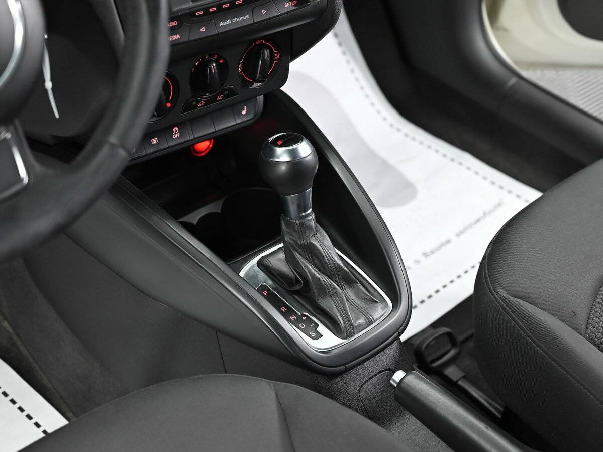 Купить Audi A1 с пробегом. Фото: #10