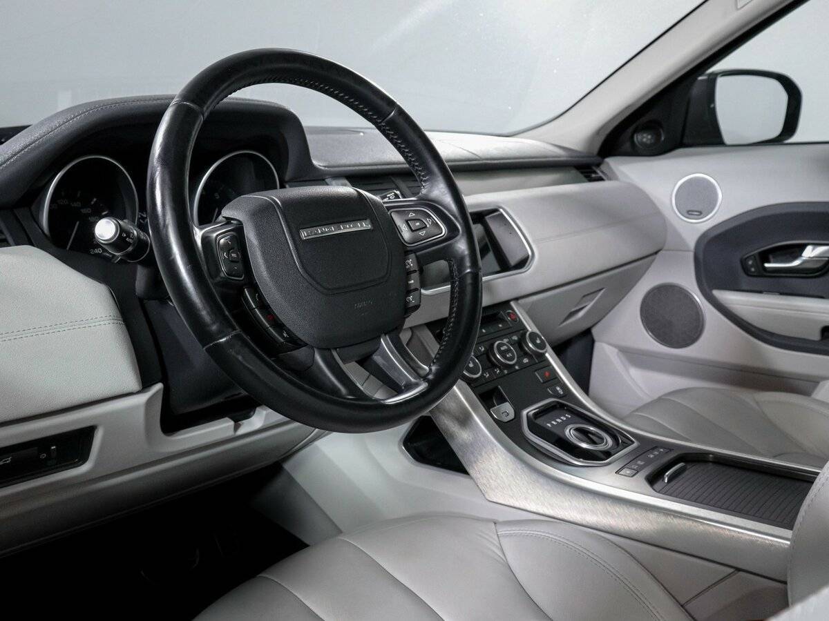 Купить Land Rover Range Rover Evoque с пробегом. Фото: #13