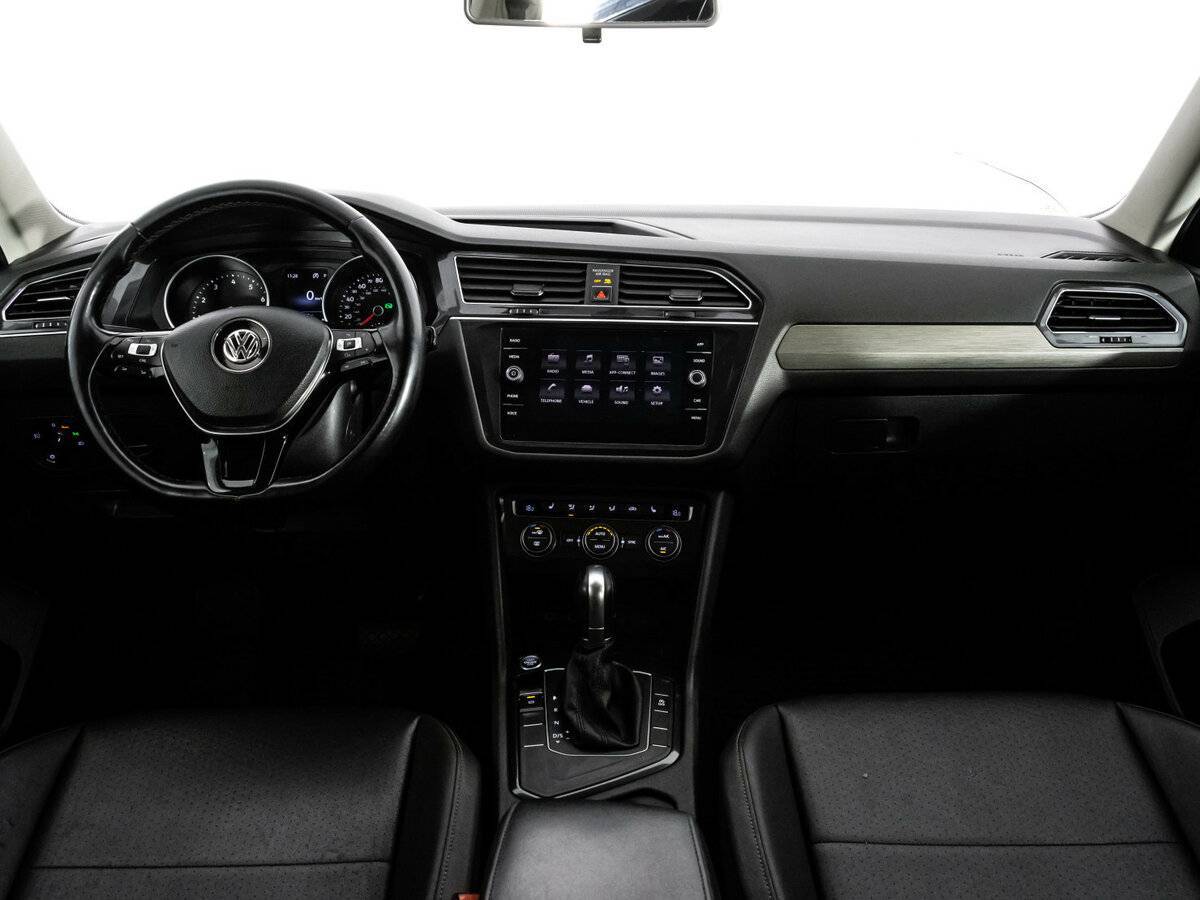 Купить Volkswagen Tiguan с пробегом. Фото: #9