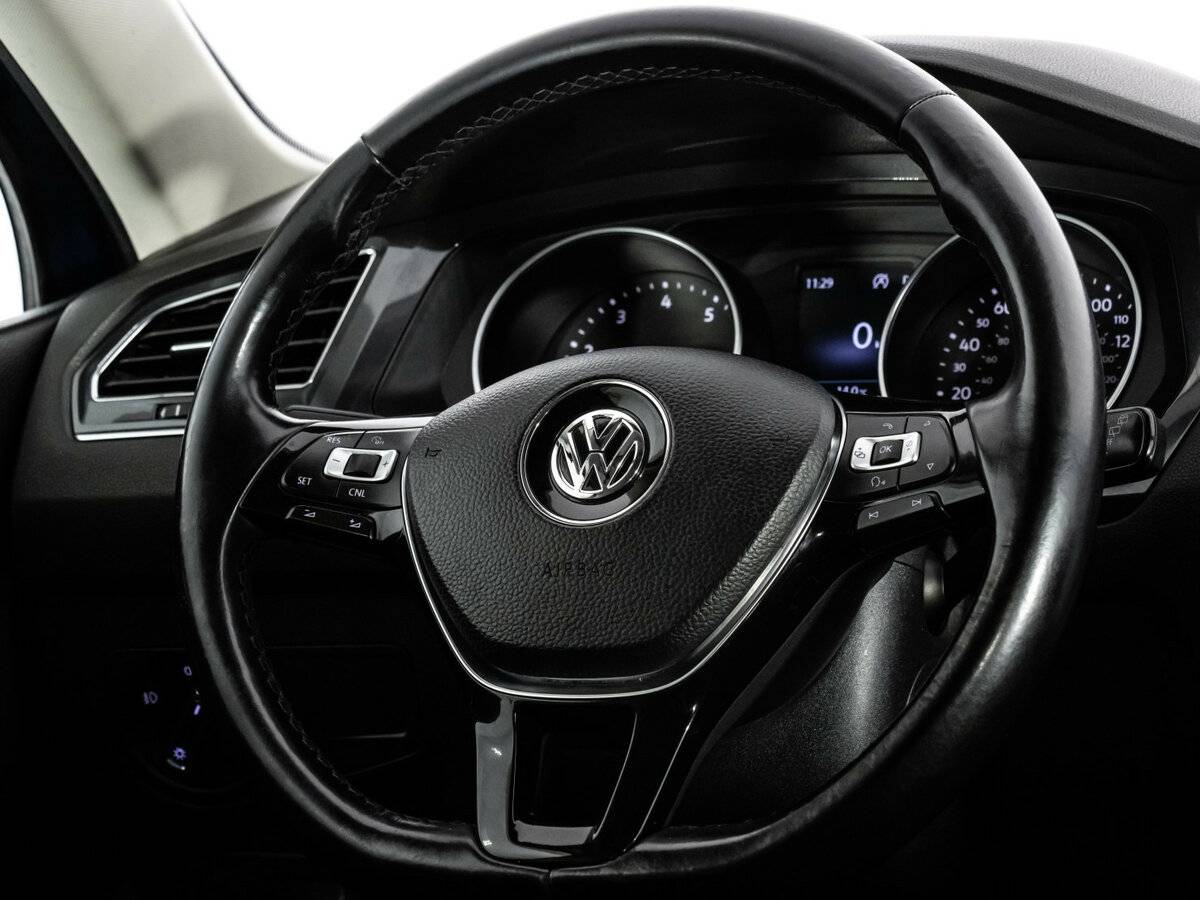 Купить Volkswagen Tiguan с пробегом. Фото: #12
