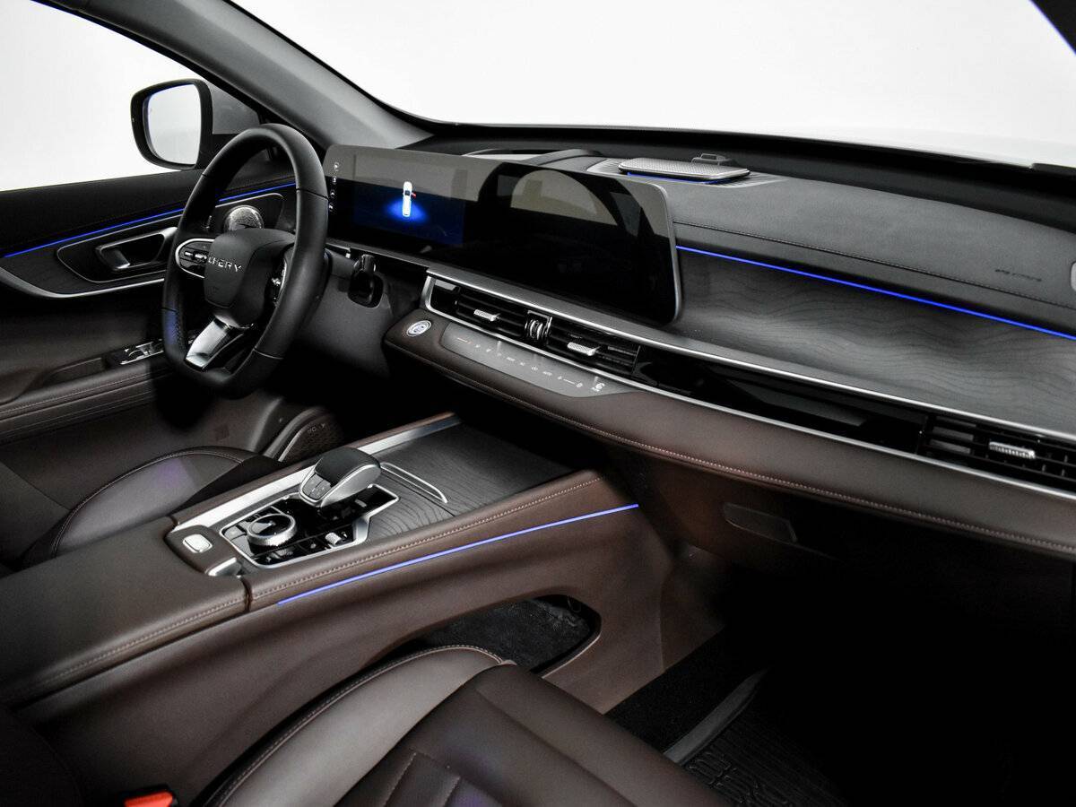 Купить Chery Tiggo 8 Pro Max с пробегом. Фото: #14