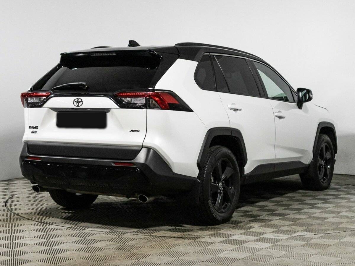 Купить Toyota RAV4 с пробегом. Фото: #4