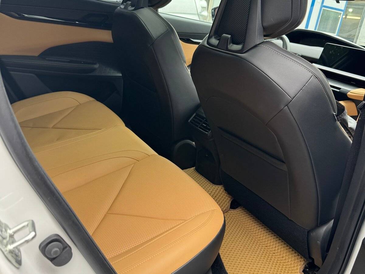 Купить Changan UNI-V с пробегом. Фото: #14