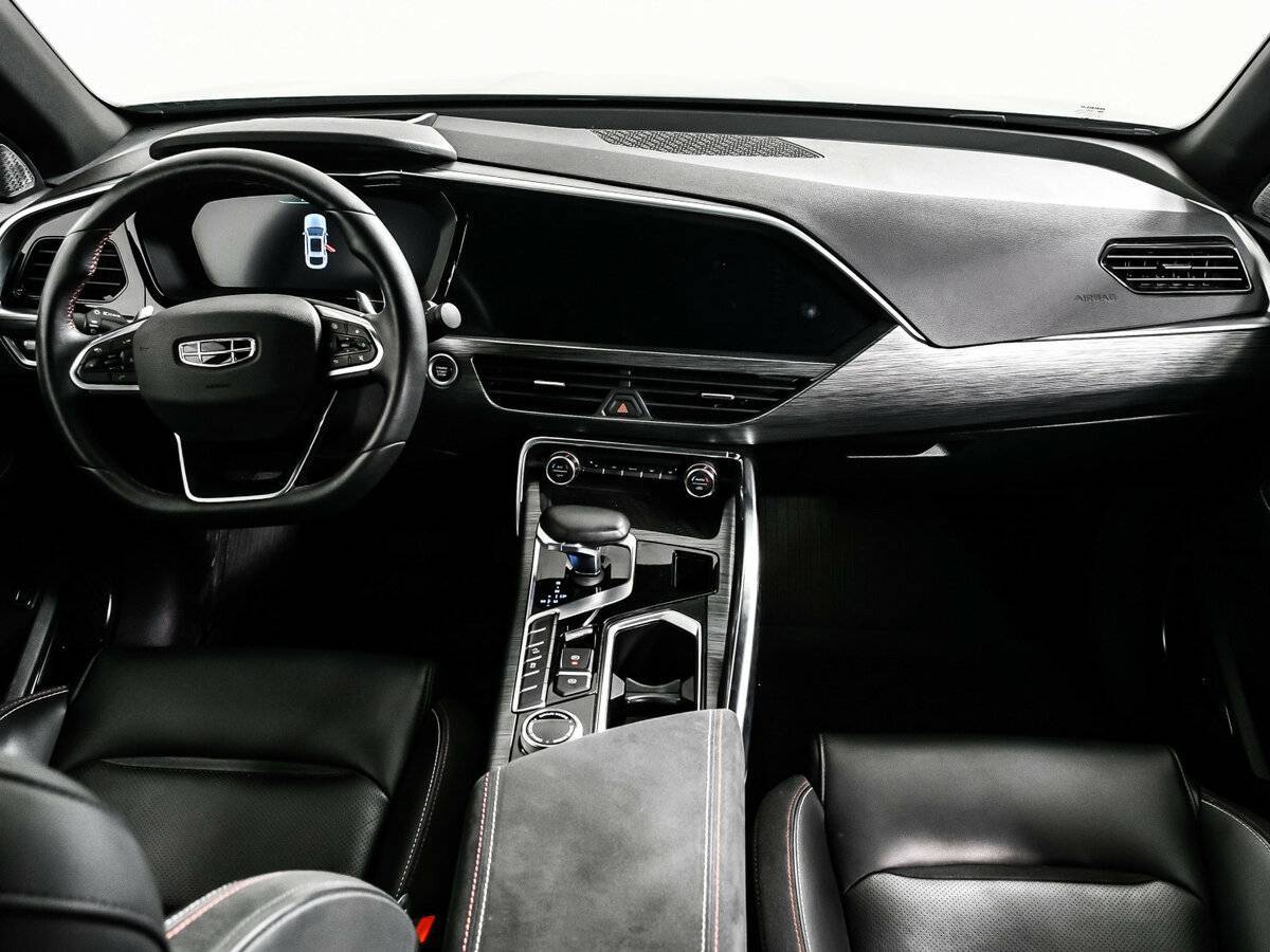 Купить Geely Tugella с пробегом. Фото: #10