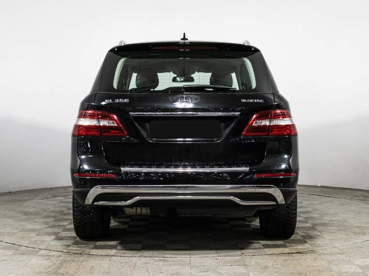 Купить Mercedes-Benz M-Класс с пробегом. Фото: #5