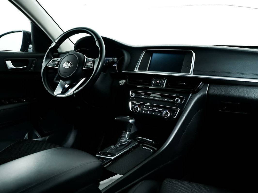 Купить Kia Optima с пробегом. Фото: #8