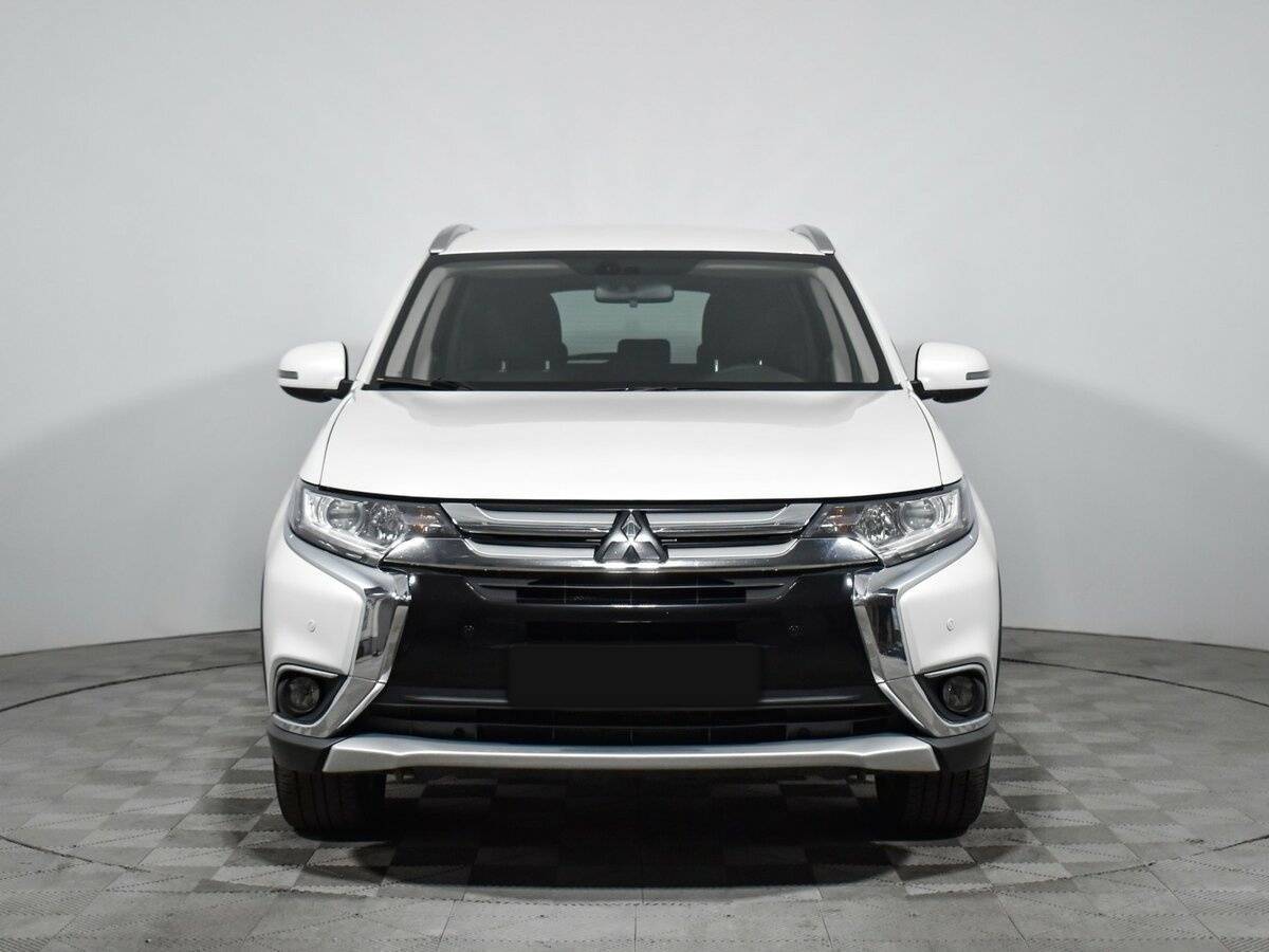 Купить Mitsubishi Outlander с пробегом. Фото: #1