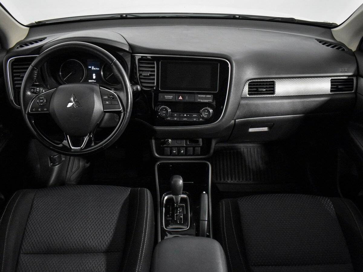Купить Mitsubishi Outlander с пробегом. Фото: #14