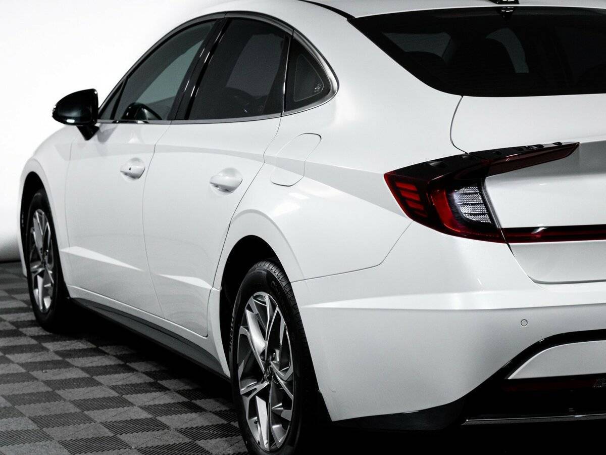 Купить Hyundai Sonata с пробегом. Фото: #18