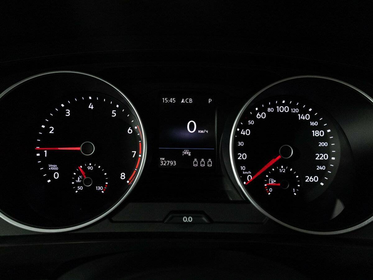 Купить Volkswagen Tiguan с пробегом. Фото: #11