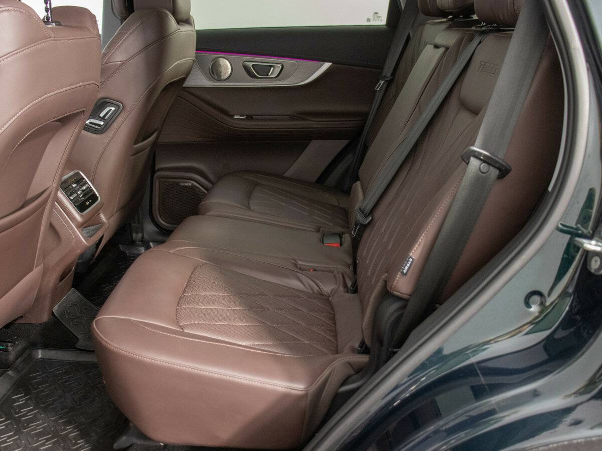 Купить Chery Tiggo 8 Pro Max с пробегом. Фото: #10