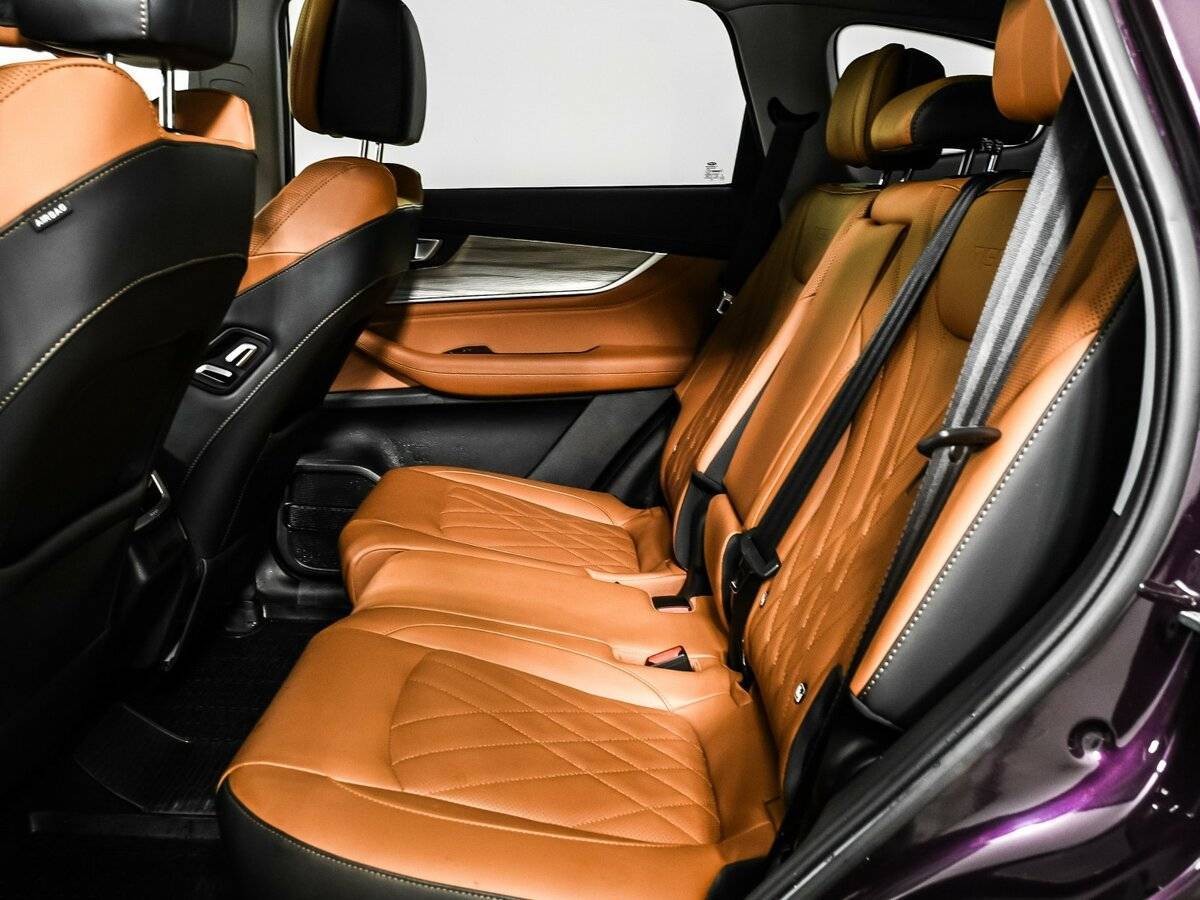 Купить Chery Tiggo 8 Pro Max с пробегом. Фото: #11