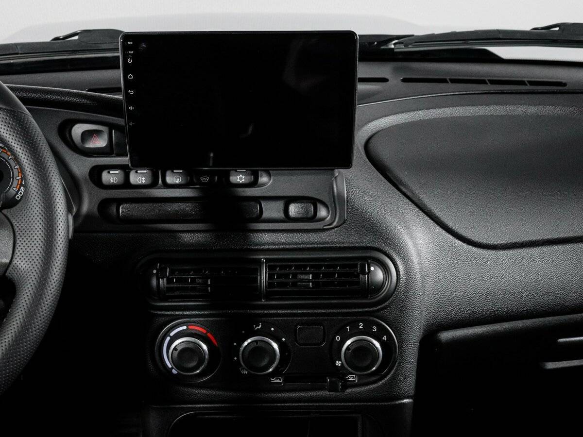 Купить Lada (ВАЗ) Niva с пробегом. Фото: #12