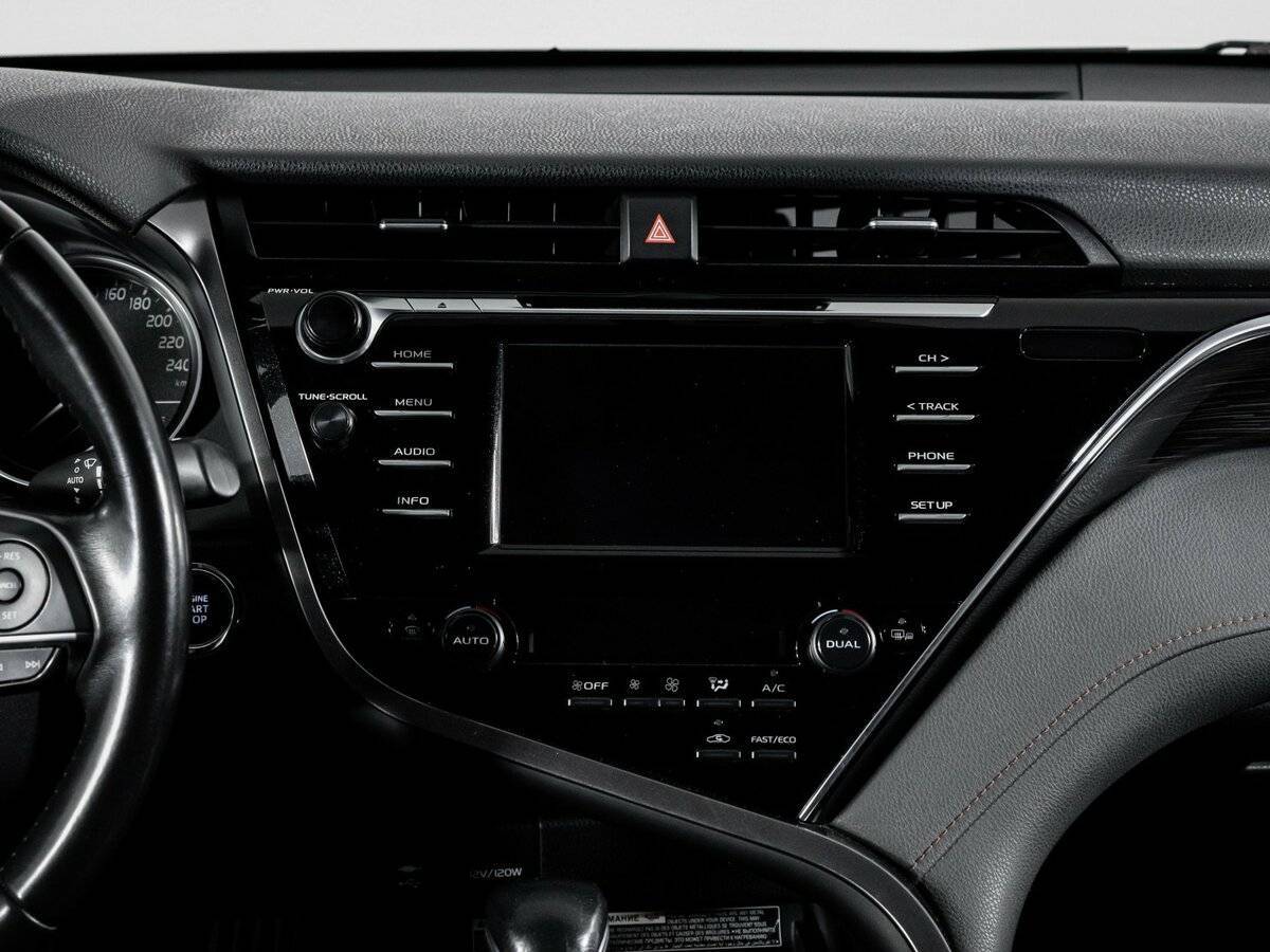 Купить Toyota Camry с пробегом. Фото: #12