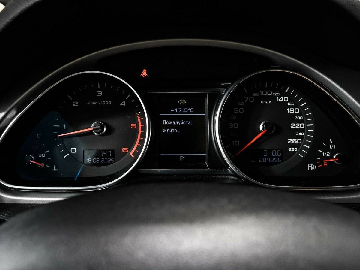 Купить Audi Q7 с пробегом. Фото: #9