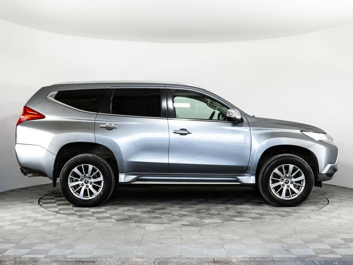 Купить Mitsubishi Pajero Sport с пробегом. Фото: #3