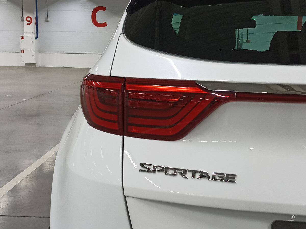 Купить Kia Sportage с пробегом. Фото: #8