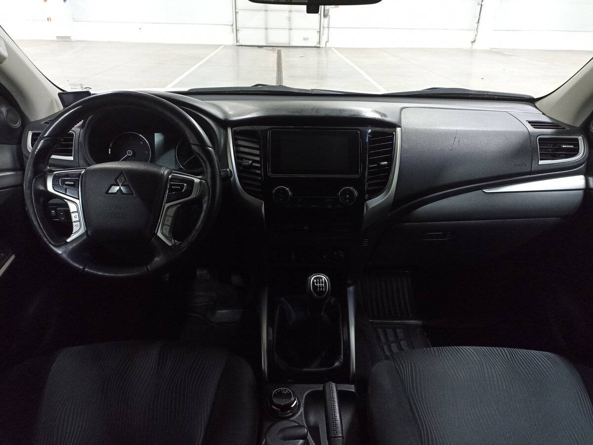 Купить Mitsubishi Pajero Sport с пробегом. Фото: #13