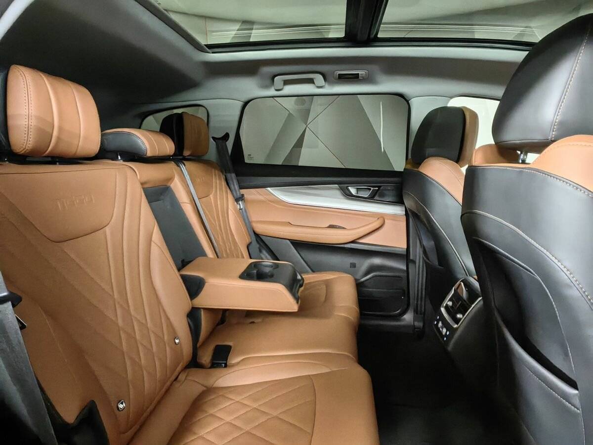 Купить Chery Tiggo 8 Pro Max с пробегом. Фото: #12