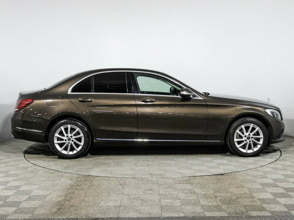 Купить Mercedes-Benz C-Класс с пробегом. Фото: #3