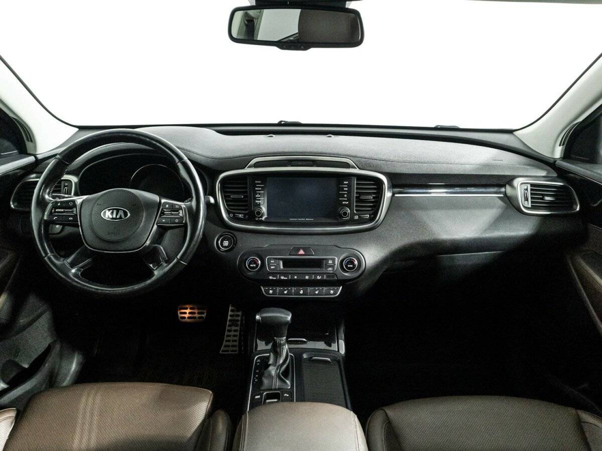 Купить Kia Sorento с пробегом. Фото: #12