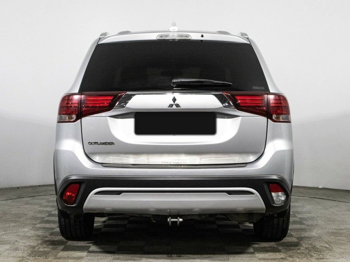 Купить Mitsubishi Outlander с пробегом. Фото: #4