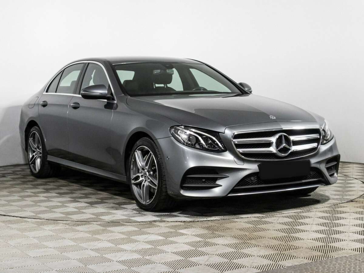 Купить Mercedes-Benz E-Класс с пробегом. Фото: #2