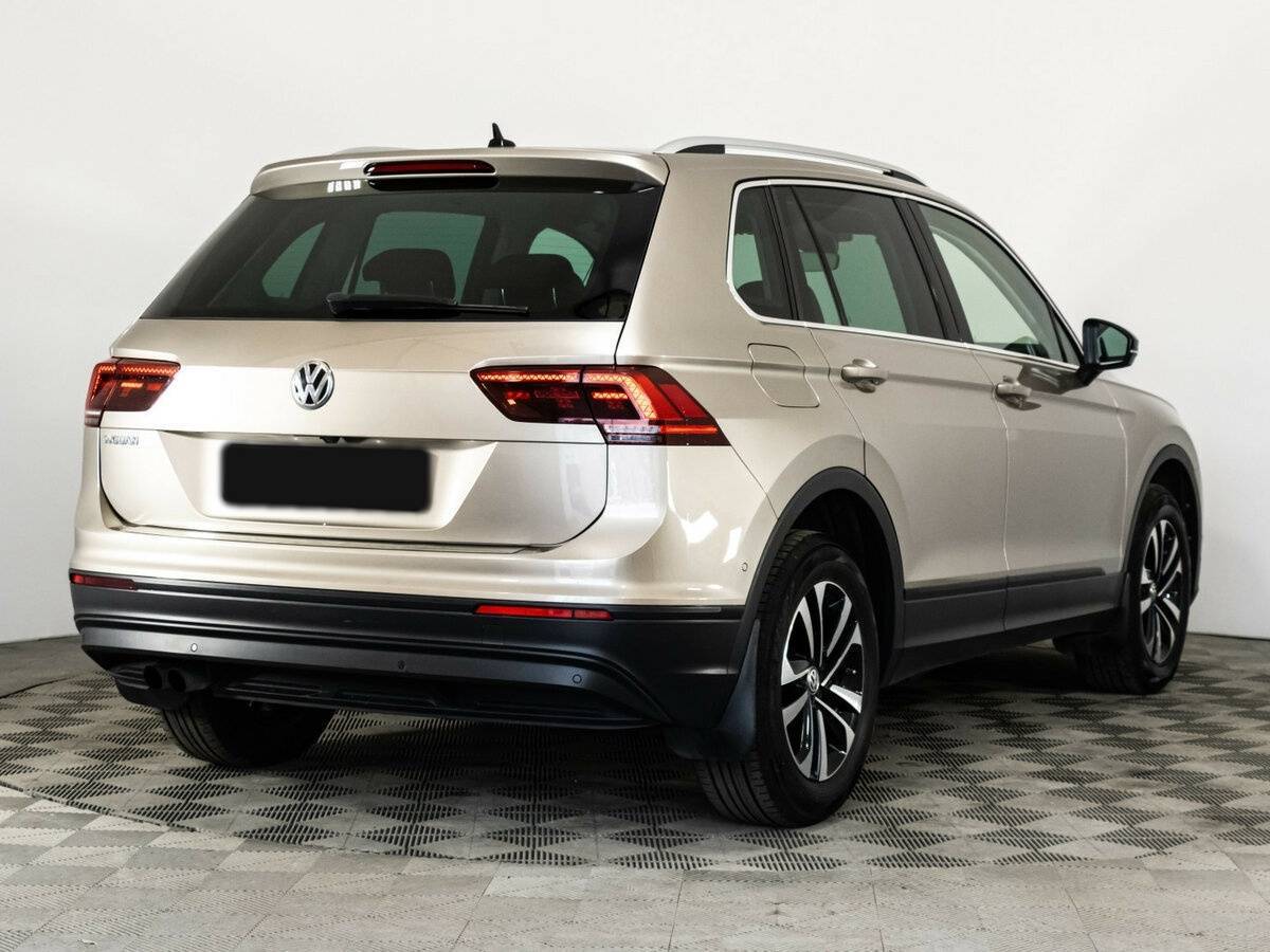 Купить Volkswagen Tiguan с пробегом. Фото: #4