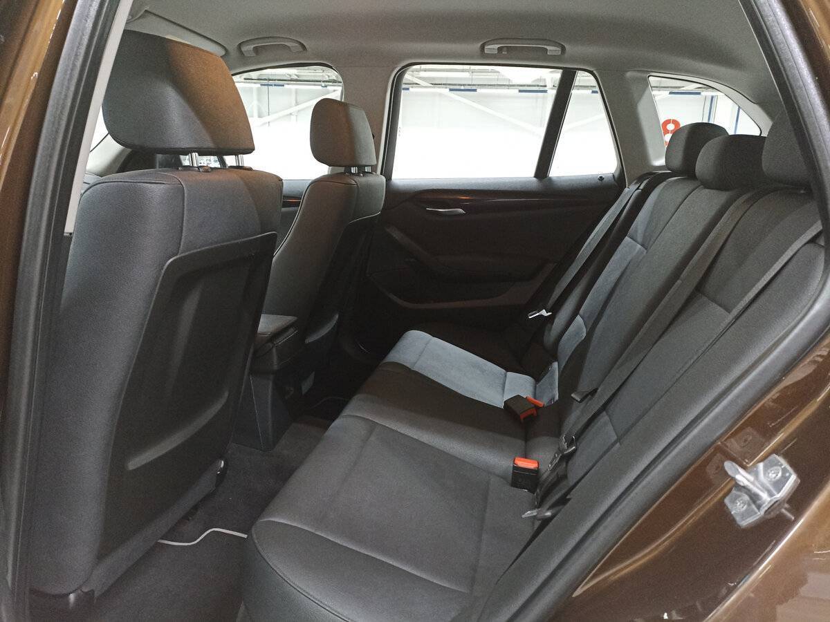 Купить BMW X1 с пробегом. Фото: #11