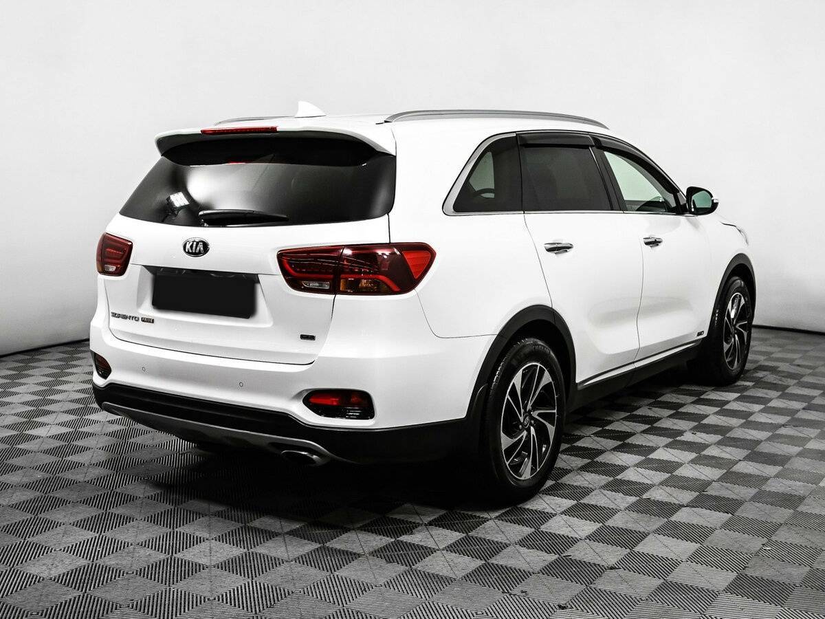 Купить Kia Sorento с пробегом. Фото: #4