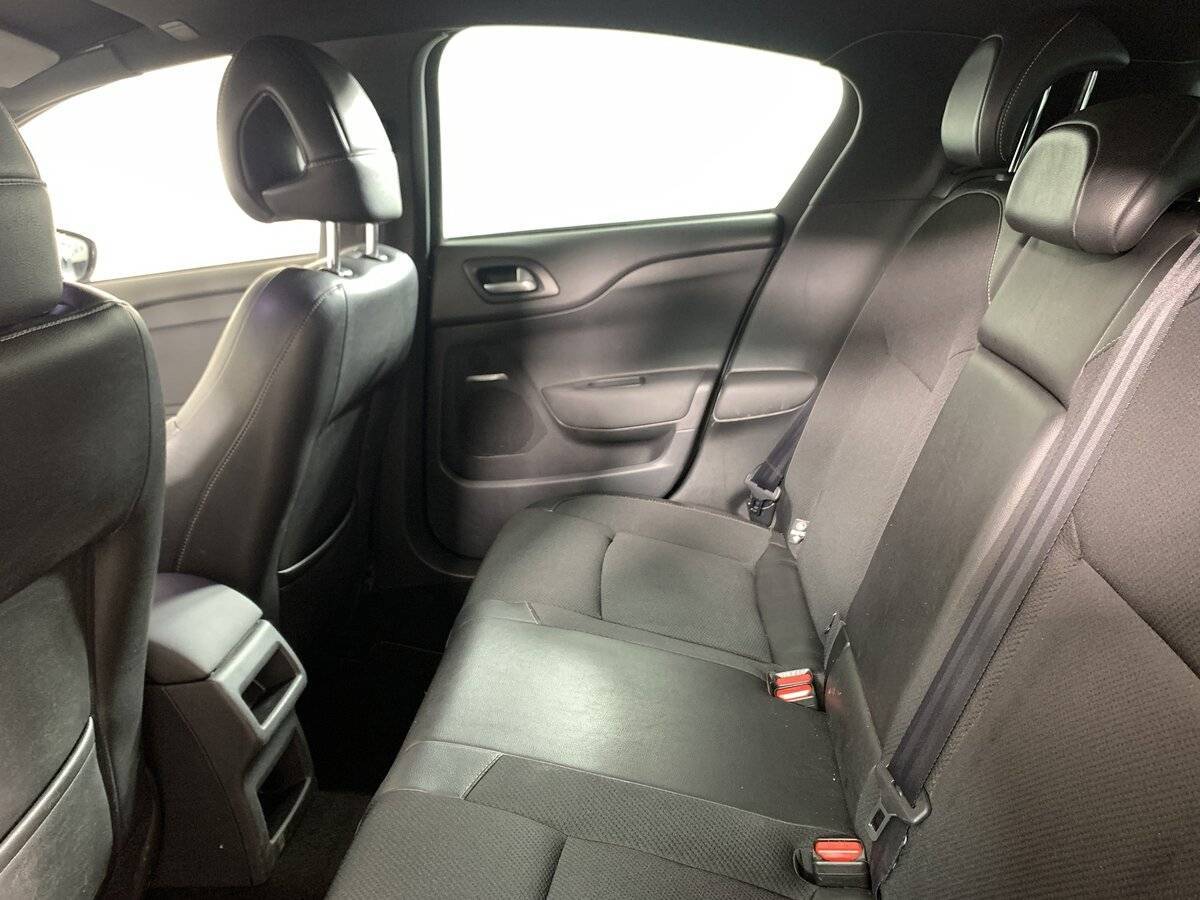 Купить Citroen DS4 с пробегом. Фото: #18