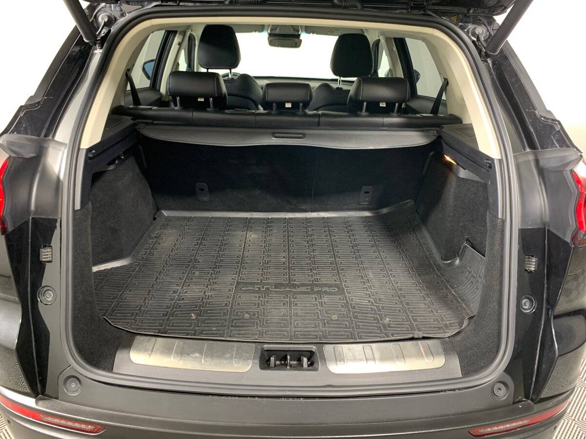 Купить Geely Atlas Pro с пробегом. Фото: #19