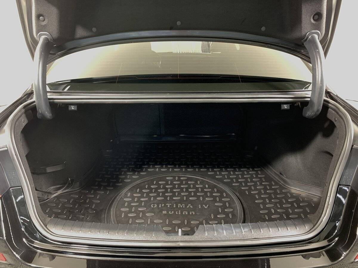 Купить Kia Optima с пробегом. Фото: #24