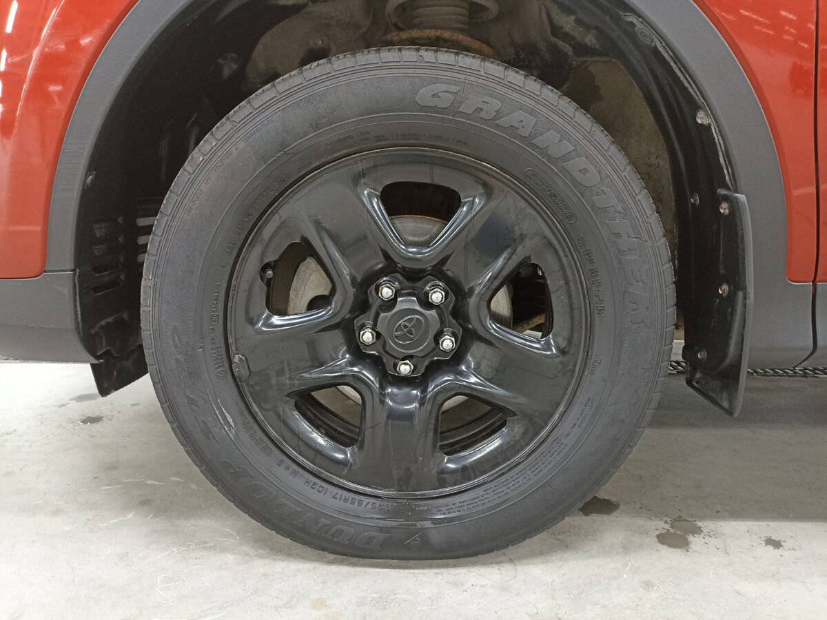 Купить Toyota RAV4 с пробегом. Фото: #17