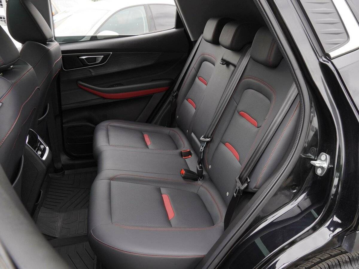 Купить Chery Tiggo 4 Pro с пробегом. Фото: #8