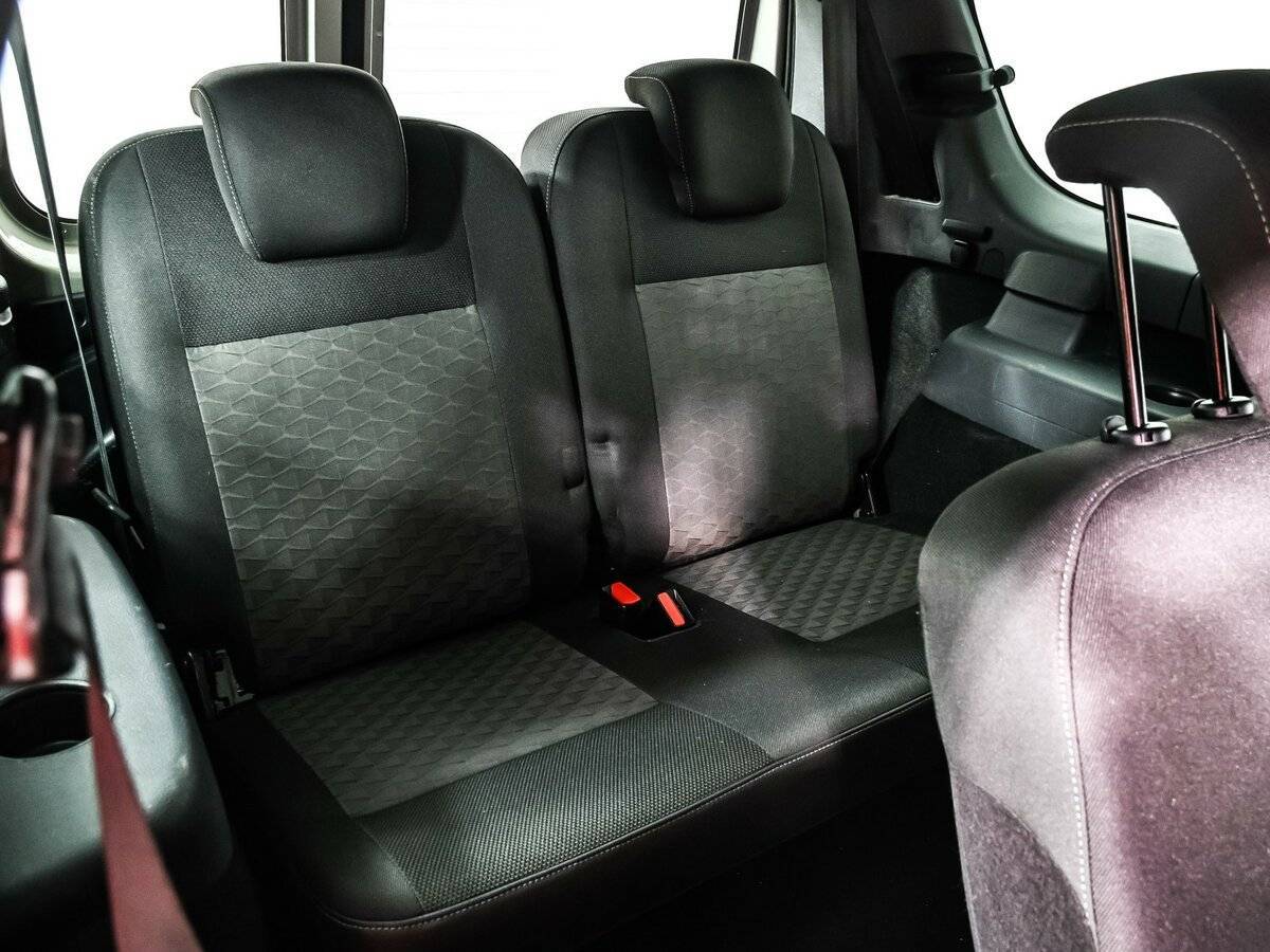 Продажа Б/У Лада (ВАЗ) Ларгус. Фото: #13