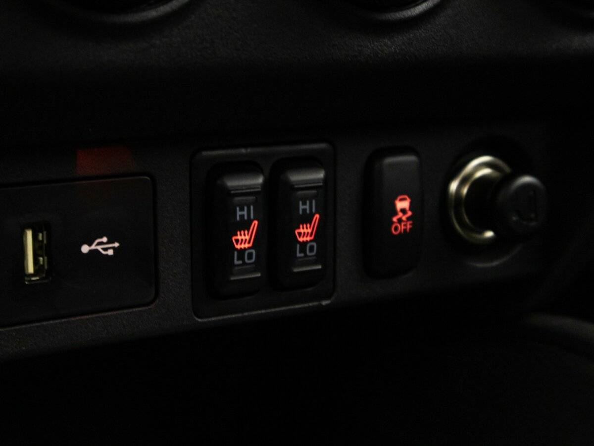 Купить Mitsubishi ASX с пробегом. Фото: #17