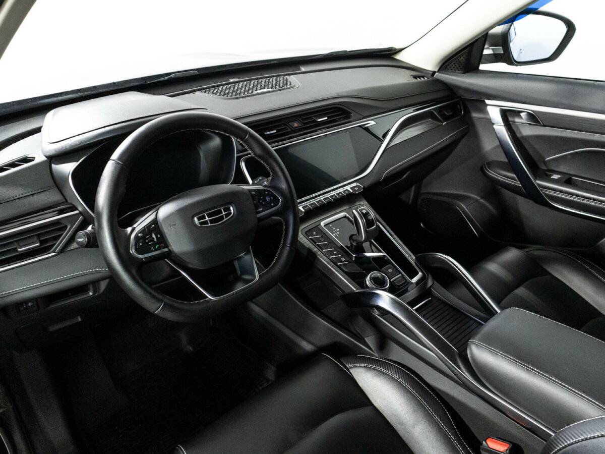 Купить Geely Atlas Pro с пробегом. Фото: #10