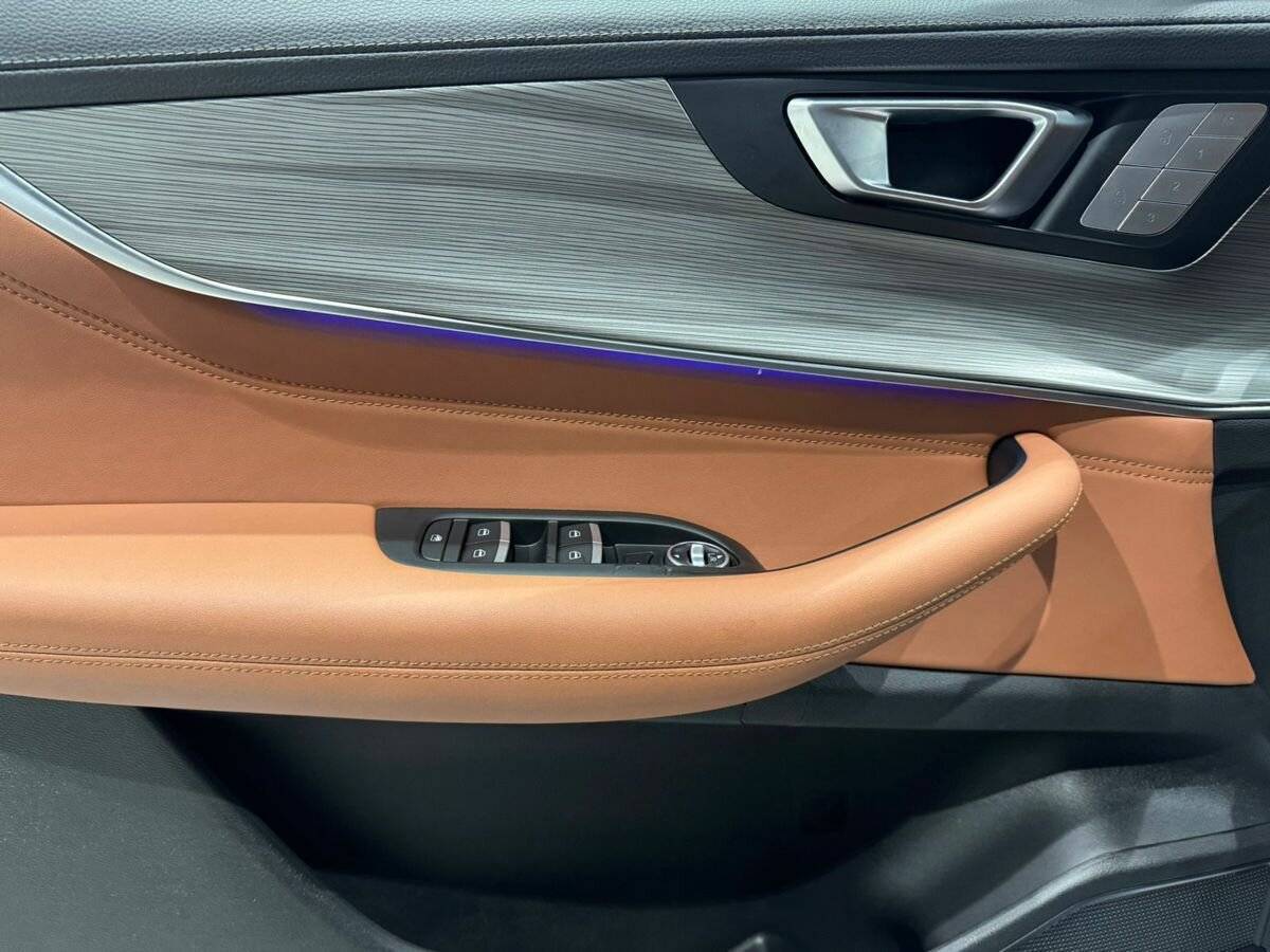 Купить Chery Tiggo 8 Pro Max с пробегом. Фото: #11