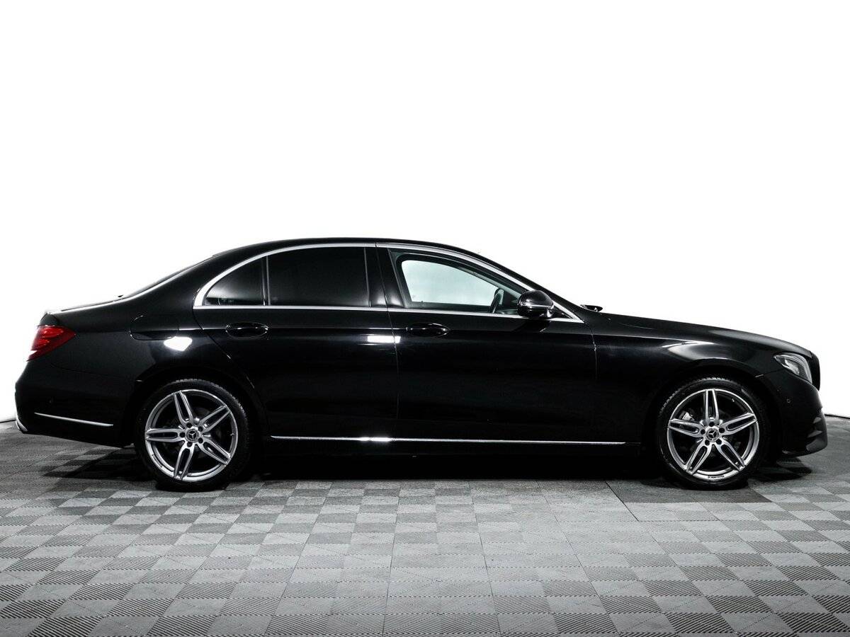 Купить Mercedes-Benz E-Класс с пробегом. Фото: #3