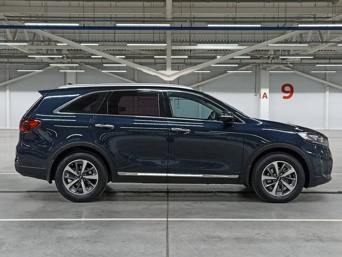 Купить Kia Sorento с пробегом. Фото: #3