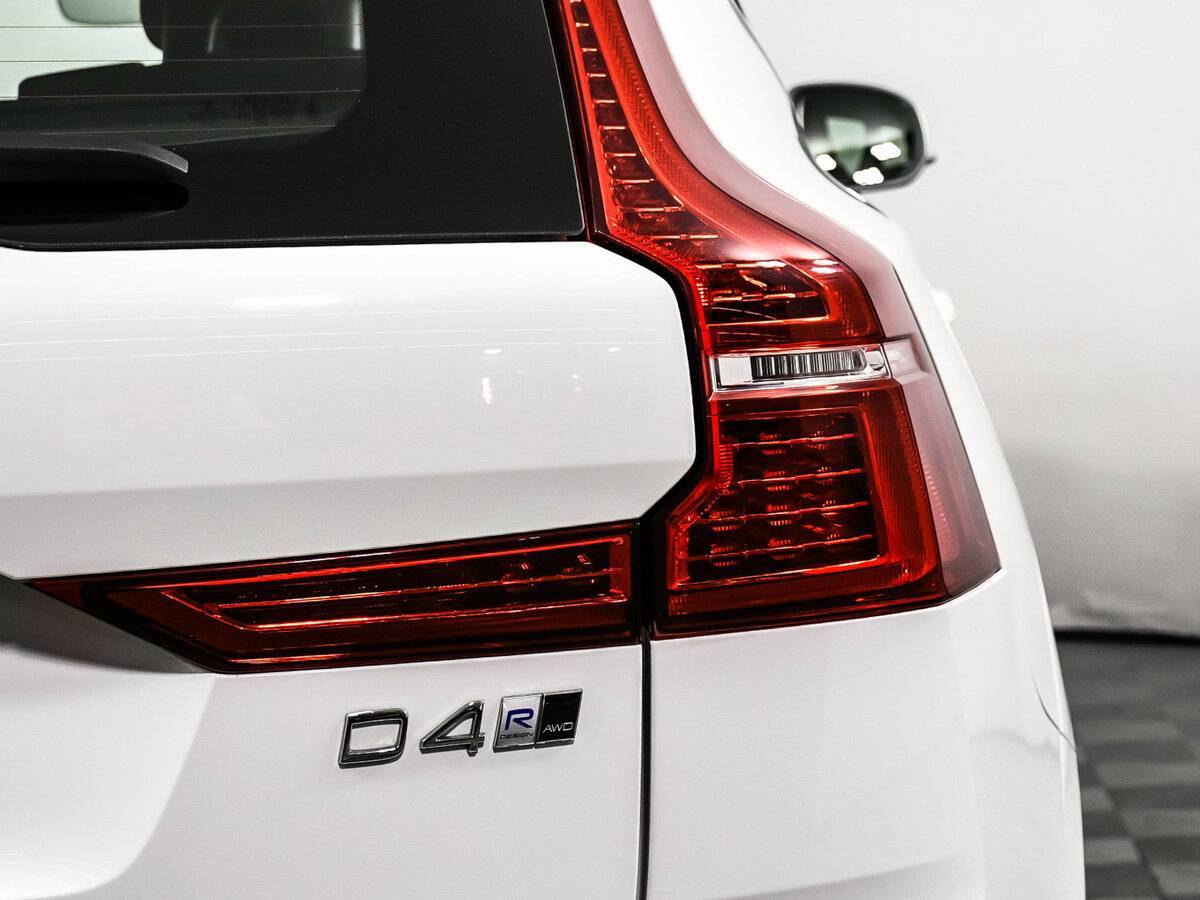 Купить Volvo XC60 с пробегом. Фото: #14