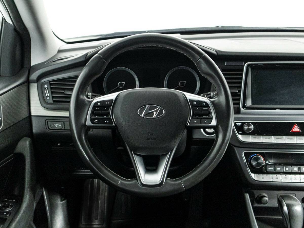 Купить Hyundai Sonata с пробегом. Фото: #19