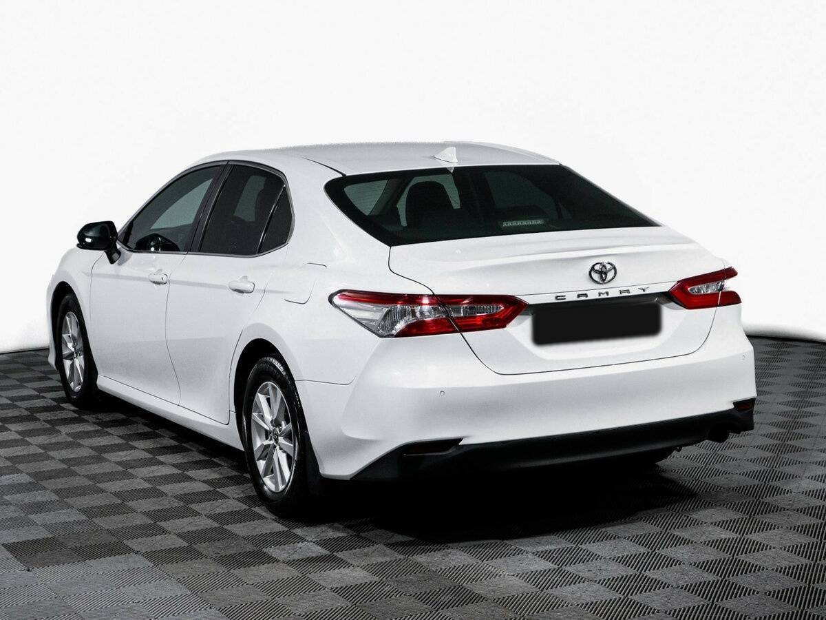 Купить Toyota Camry с пробегом. Фото: #6