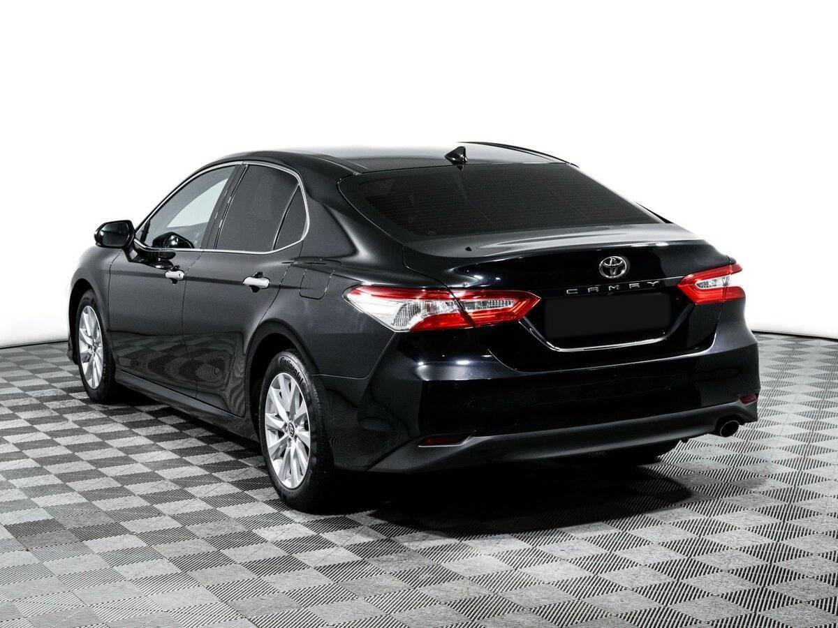 Купить Toyota Camry с пробегом. Фото: #6