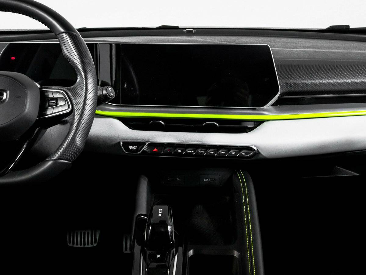 Купить Geely Coolray с пробегом. Фото: #12