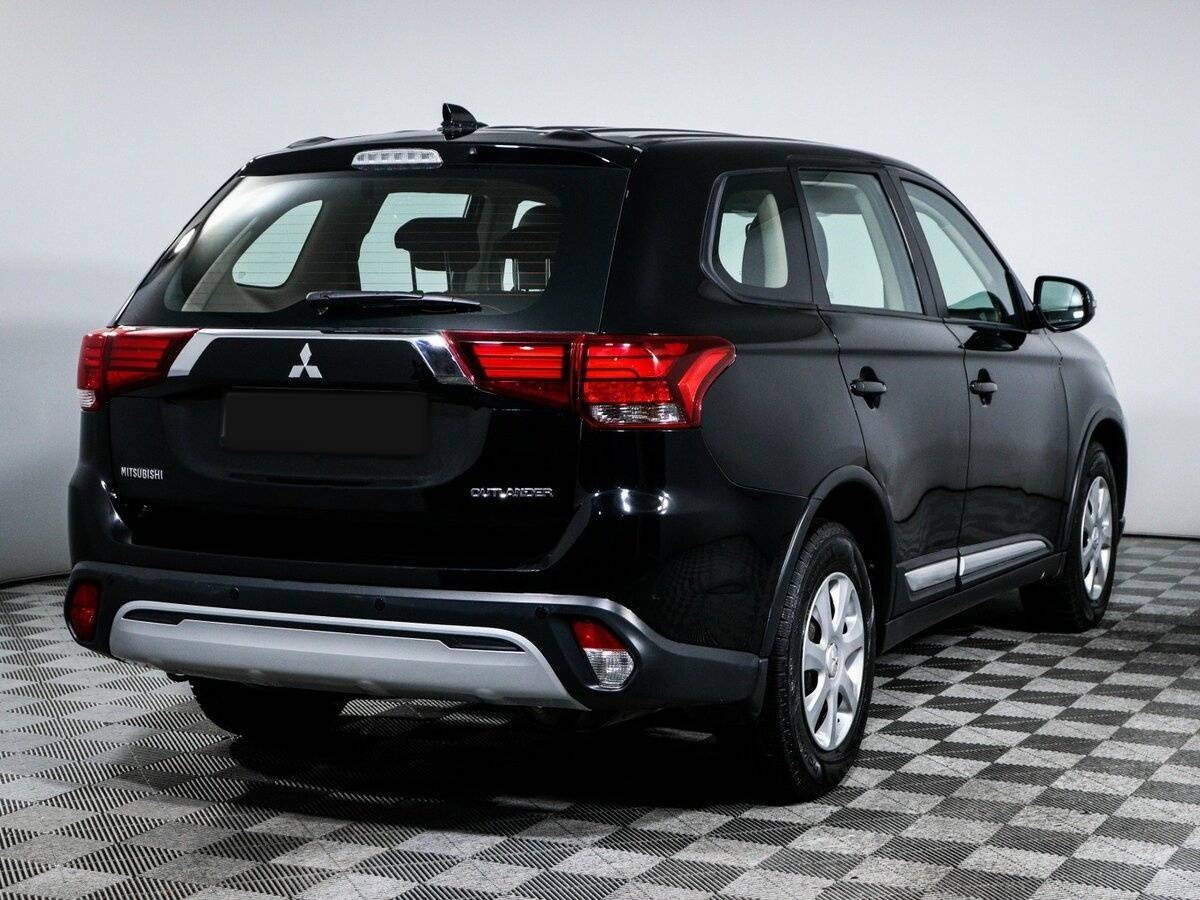 Купить Mitsubishi Outlander с пробегом. Фото: #4